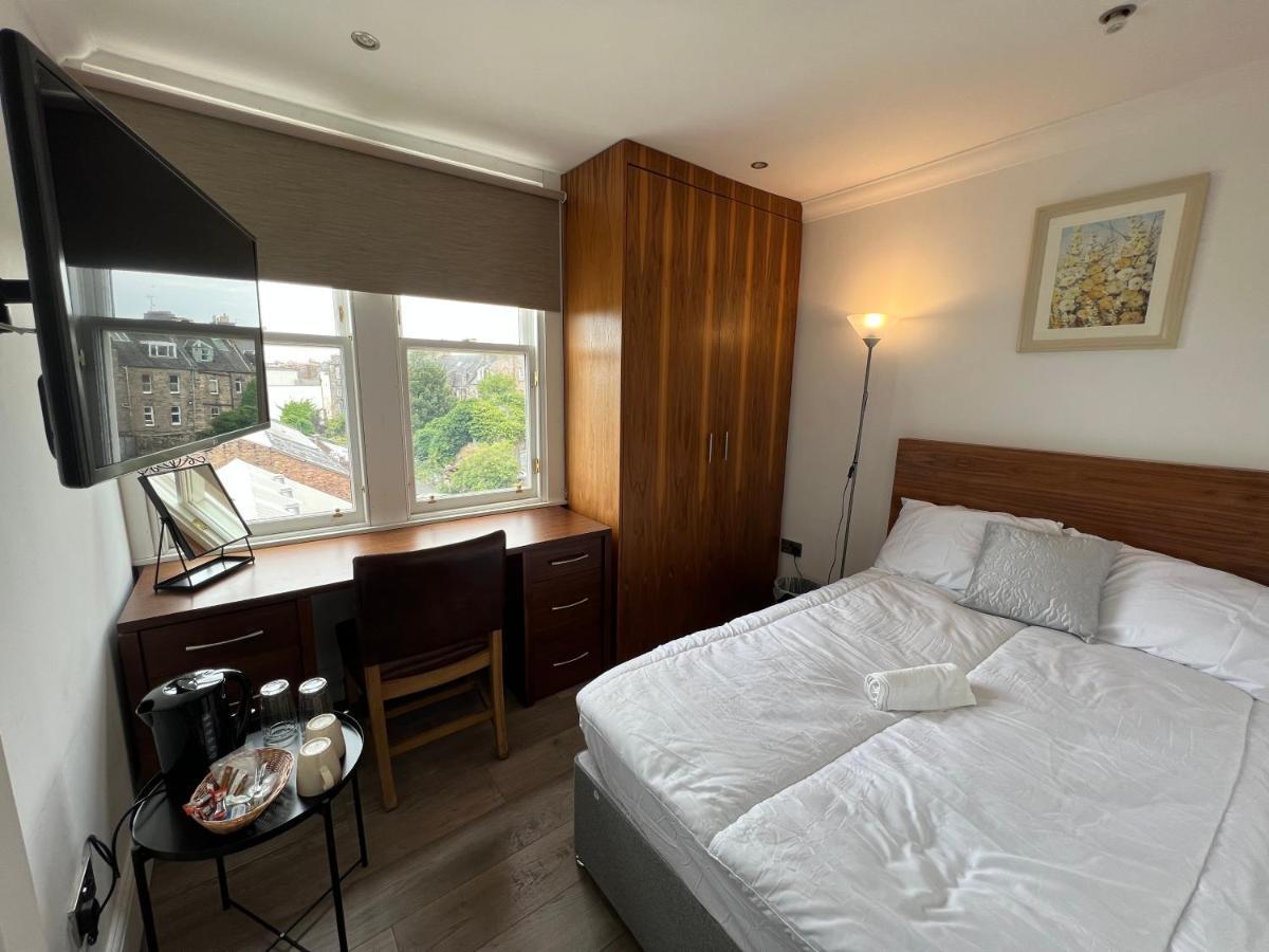Cosy Double Room City Centre 에든버러 외부 사진