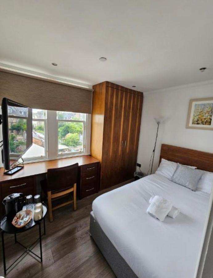 Cosy Double Room City Centre 에든버러 외부 사진